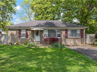 812 Allison Ln, Jeffersonville, IN 47130