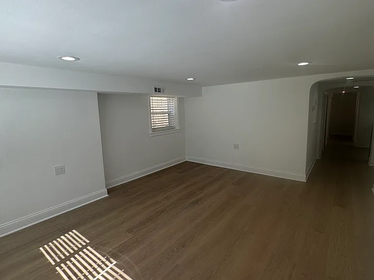 3719 N Sawyer Ave #B — Photo 19