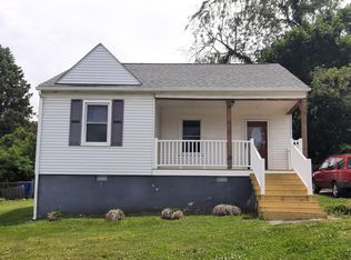 23 Lee Hy Ct, Christiansburg, VA 24073
