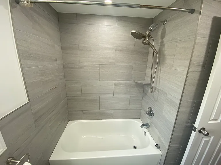 47 Emma Pl #2B — Photo 10