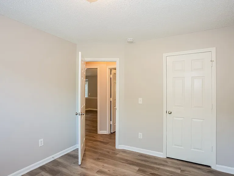 2133 Millstone Ln — Photo 14