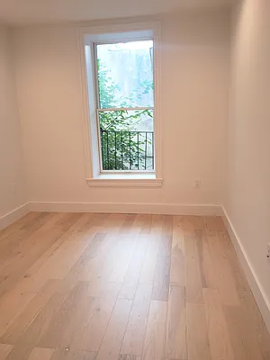 Rented by Oxford Property Group | media 3