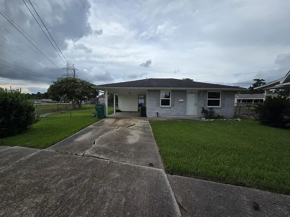 1501 Maplewood Dr, Harvey, LA 70058