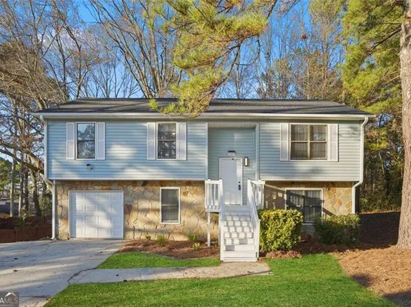 2905 Sandy Cir, Riverdale, GA 30296