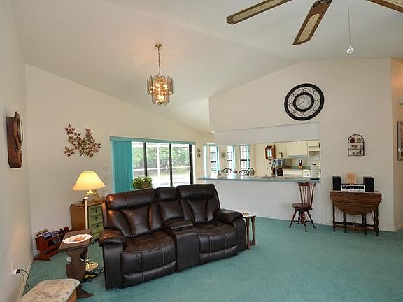 3rd image of 18549 Lake Worth Blvd
