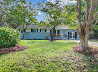 1112 Brigantine Dr, Charleston, SC 29412