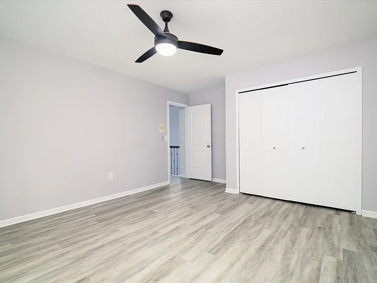 38291 River Park Dr — Photo 2
