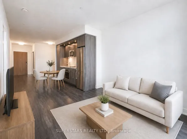 20 Inn On The Park Dr #645, Toronto, ON M3C 0P8
