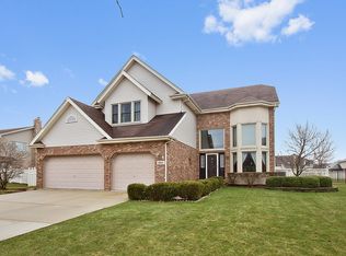 8819 Brown Ln, Tinley Park, IL