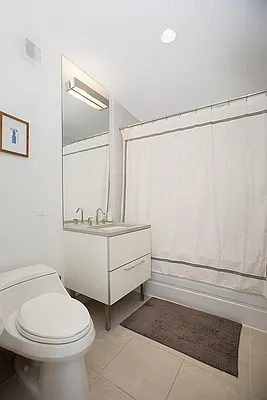 Sold by Space Marketing Shop | media 17