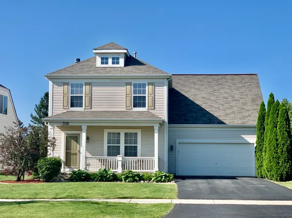 332 W Winchester Dr, Round Lake, IL 60073