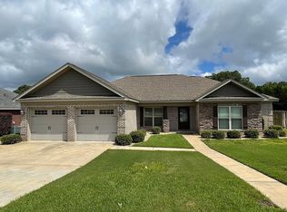 105 Squirrel Hollow Dr, Enterprise, AL 36330