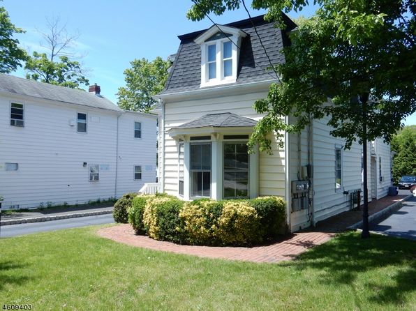 10 Church St APT A