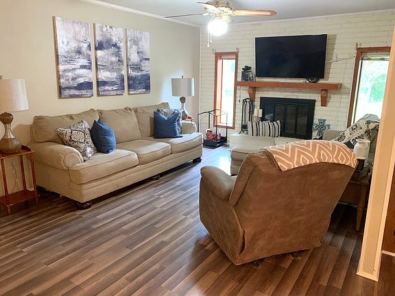 5th image of 1309 Bluebird Hill Dr