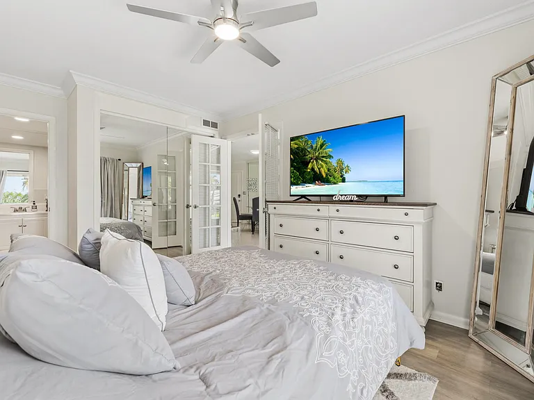 68 Yacht Club Dr #20 — Photo 9