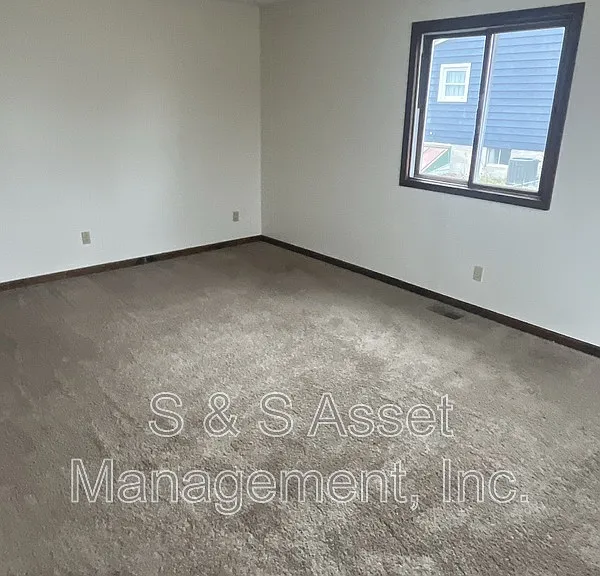 511 Brynford Ave — Photo 4