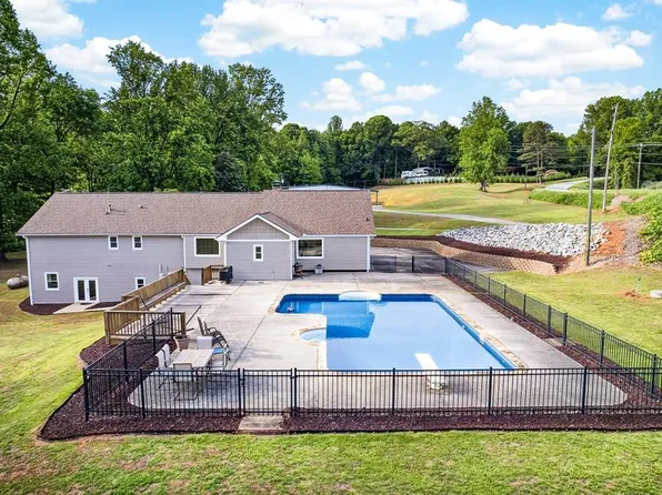 165 Porter Springs Rd, Dahlonega, GA 30533