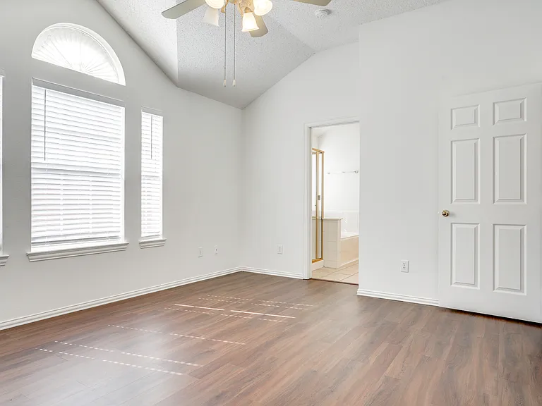 8611 Ironwood Dr — Photo 11