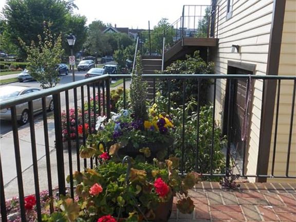 4th image of 526 Boissevain Ave APT 2