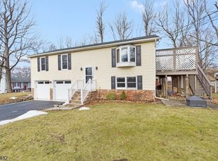 4 Bantry Ct, Vernon Twp., NJ 07422