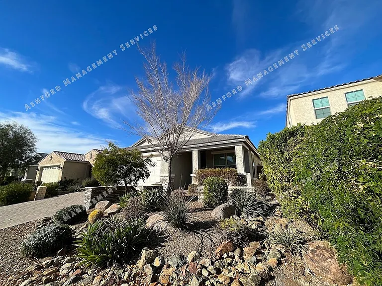 9582 W Cashman Dr — Photo 2