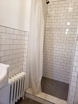 Rented by Brick Real Estate | media 25