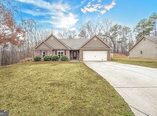 154 Rolling Oaks Ln, Colbert, GA 30628