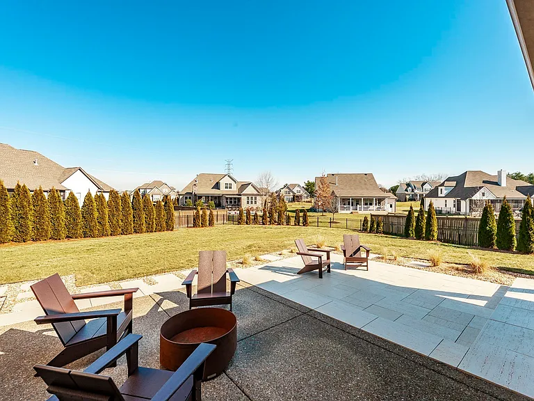 112 Sundown Cir — Photo 13