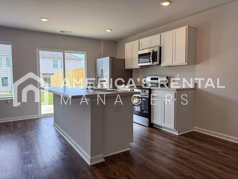 12 River Grass Dr — Photo 8