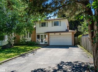6 Huron St, Barrie, ON L4M5H3