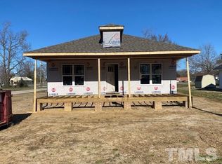 710 N Magnolia Ave, Dunn, NC 28334