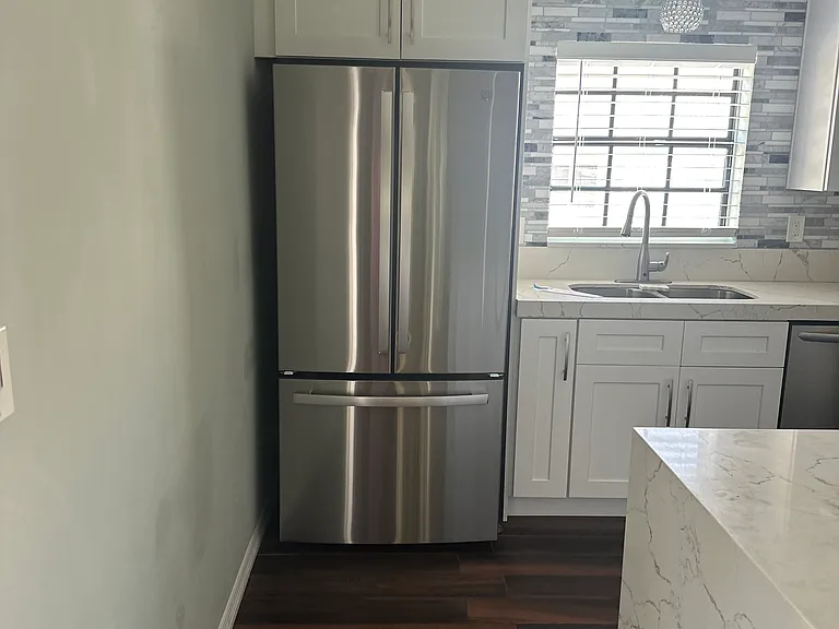3314 Northside Dr — Photo 5