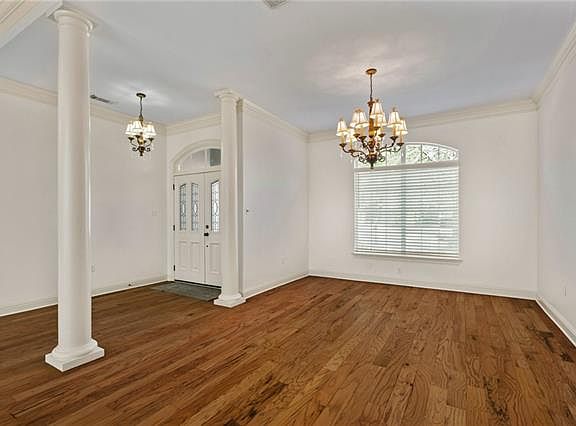 5th image of 178 Kensington Pl