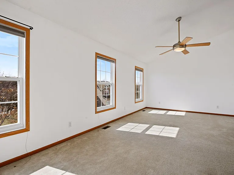 7601 Elm Grove Cir — Photo 8