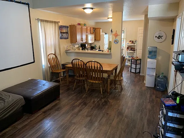 2108 Arlene Dr — Photo 2