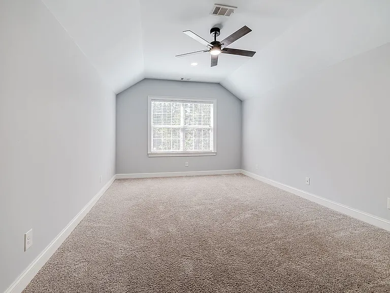 23 Lake Heron Ct W — Photo 36