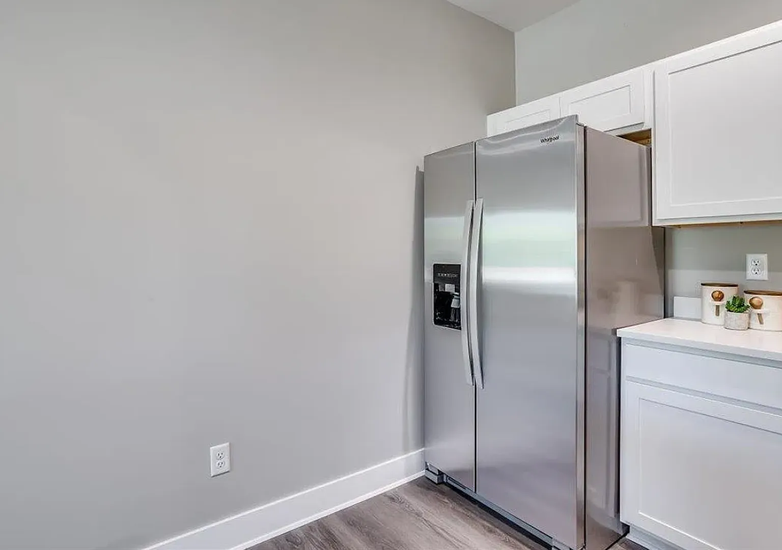 Modern 4-Bedroom Home in Falcon Falls — Photo 3