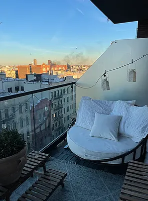 Rented by The KCI Group | media 17