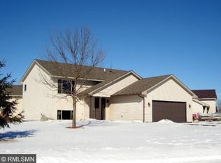 30526 Regal Ave, Shafer, MN 55074