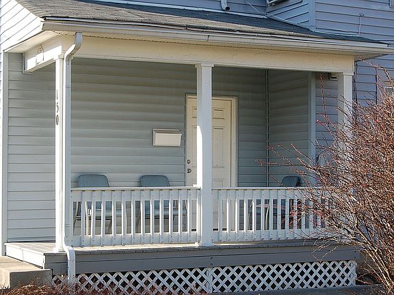 5th image of 150 E Blake Ave