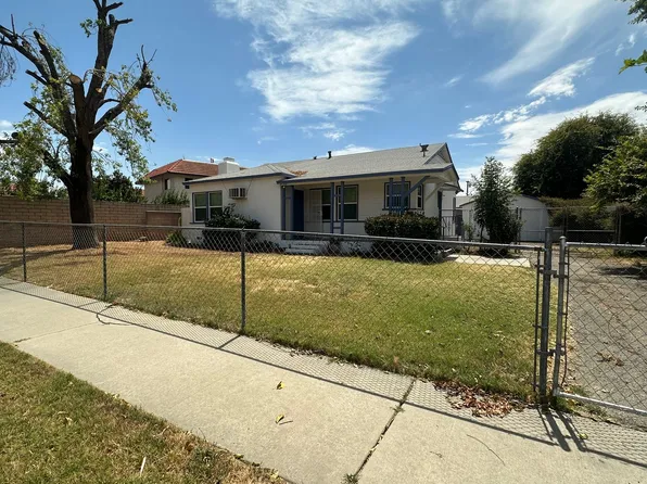 3708 Broadmoor St, Riverside, CA 92503