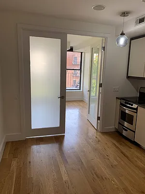 Rented by Carnegie Management Inc | media 25