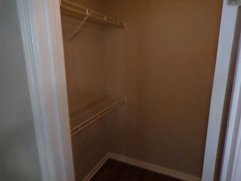 1019 Furia Dr — Photo 33