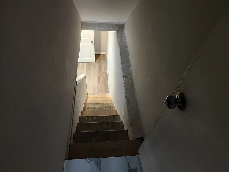 1834 Glenifer St — Photo 13