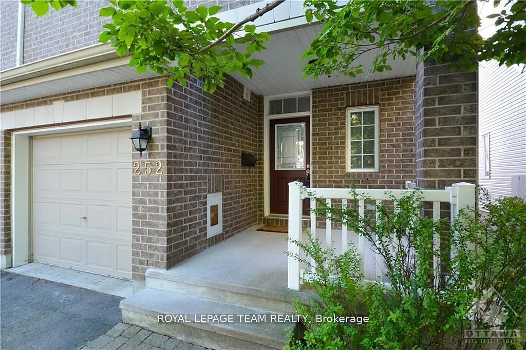3 bed, $2,800 — Photo 2