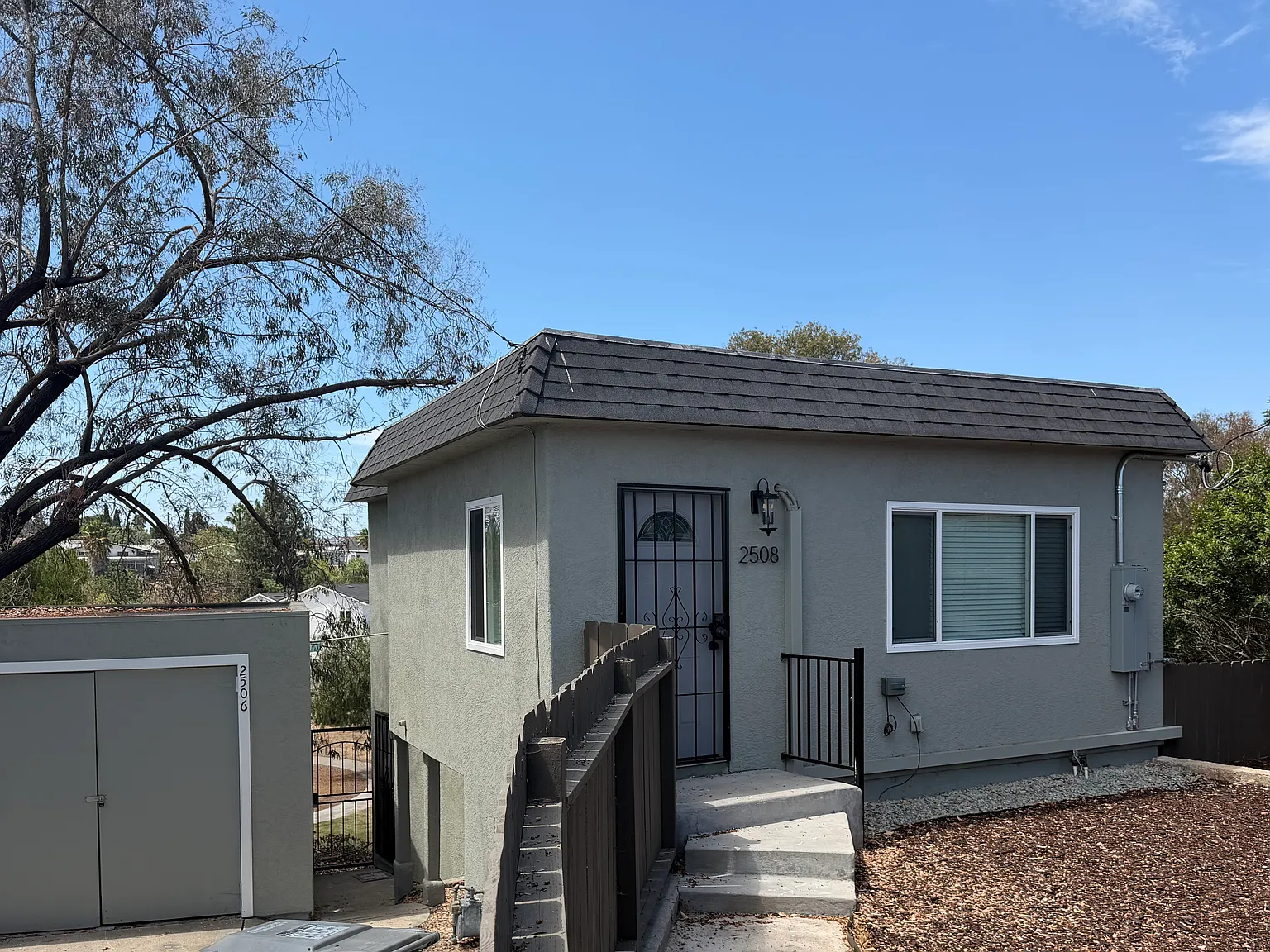 1 bed, 700 sqft, $2,490 — Photo 1