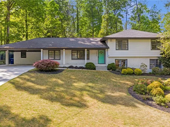 2632 Hawthorne Pl NE, Atlanta, GA 30345