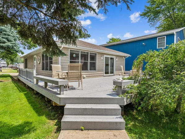 5510 E Center Ln, Pt Clinton, OH 43452