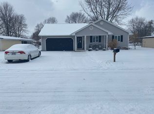 44 Causeway Dr, Saint Marys, OH 45885