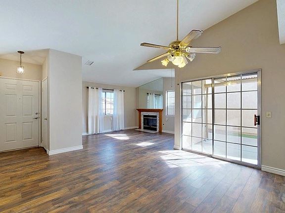3rd image of 15809 Cedarwood Pl